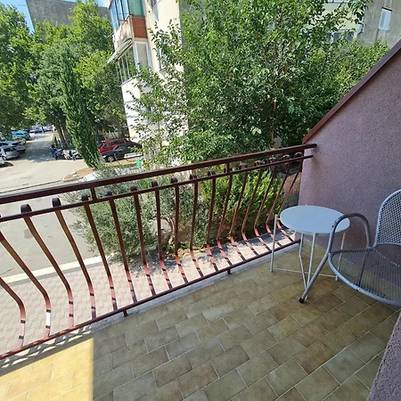 Subtub Hostel Makarska