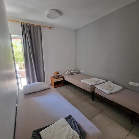 Subtub Hostel