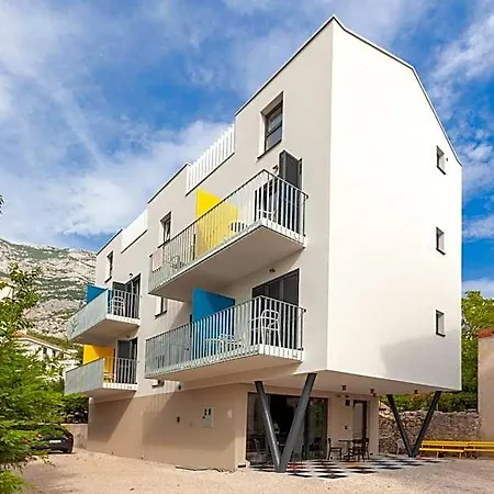 Hostel Subtub Makarska