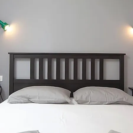 Subtub Hostel Makarska