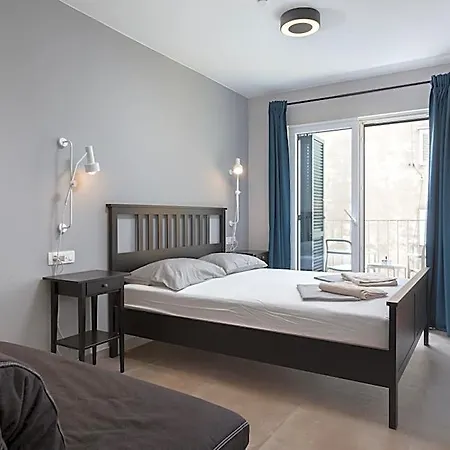 Hostel Subtub
