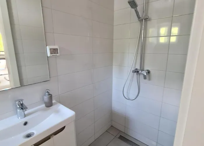 Хостел Subtub *