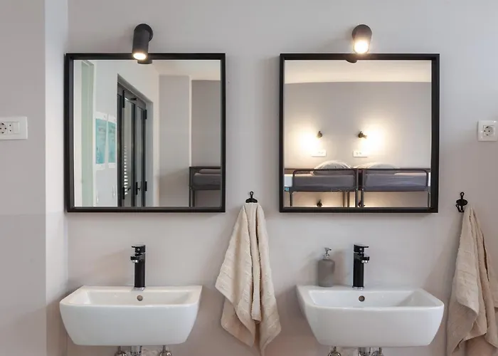 Subtub Макарска