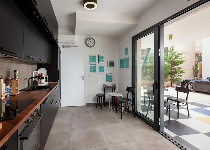 Хостел Subtub *