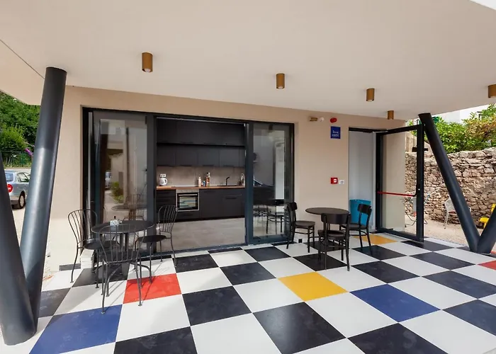 Хостел Subtub *