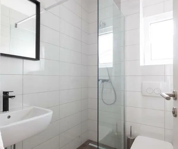 Subtub Хостел *